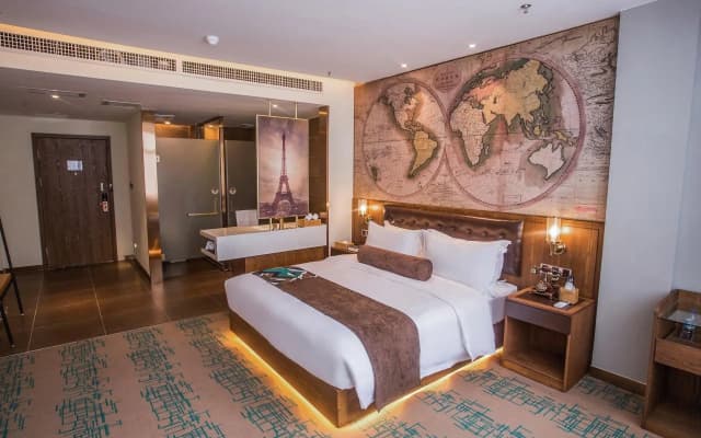 James Joyce Coffetel· Guiyang Tianhetan Scenic Spot