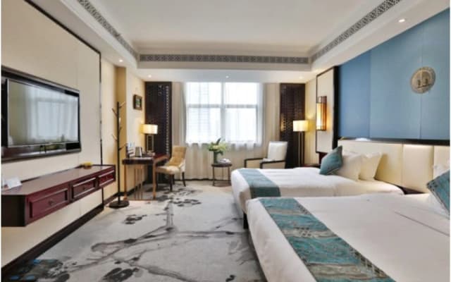 Run Hua Si Ji Hotel