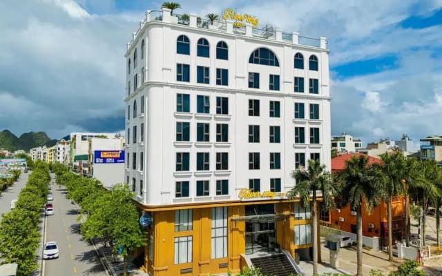 River Way Hotel Ha Long