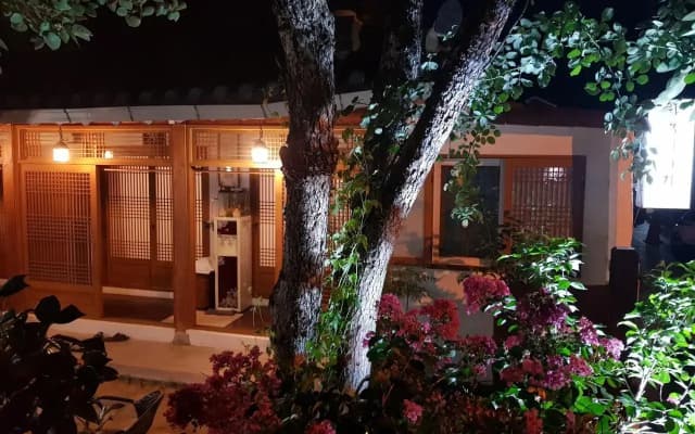 Hanok Story Guesthouse