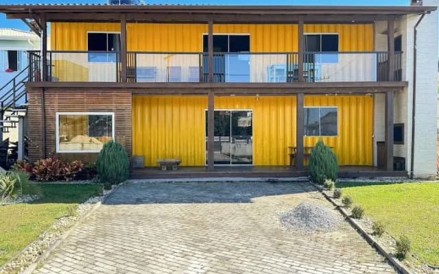 Contêiner Exclusivo - Praia da Gamboa