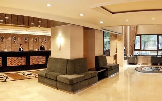 Sovereign International Hotel