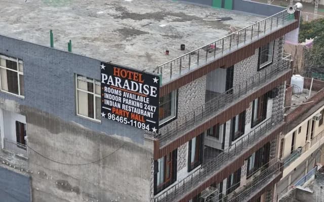 Hotel Paradise - Chandigarh