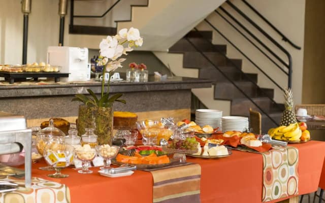 Hotel Vila Serrana