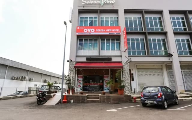 OYO 89617 Selesa View