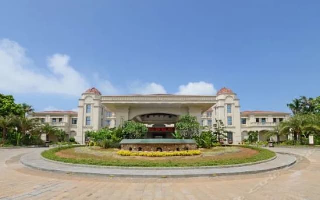 Redbird Hotel Haikou