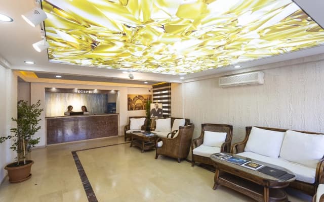 Tiana Moonlight Hotel - All Inclusive