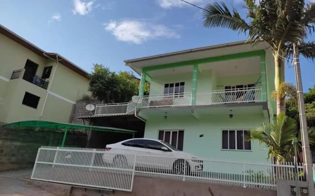 Casa aconchegante em estilo rústico