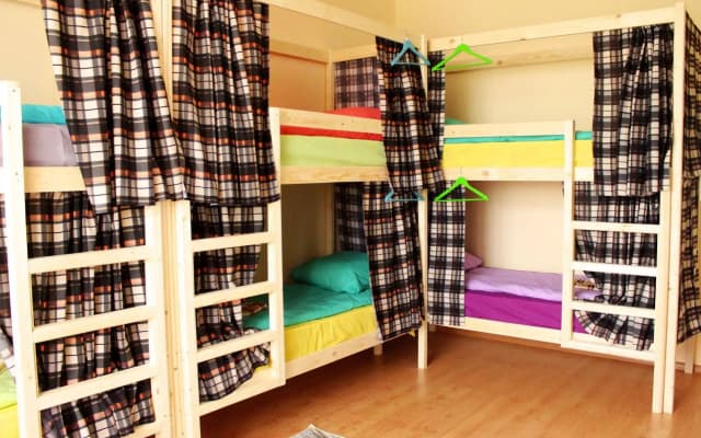 Sherlock Homes Art Hostel