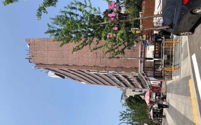 24 Guesthouse Myeongdong Town