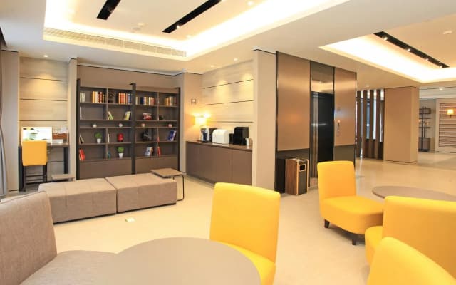 Home Inn Plus Guilin Railway Station