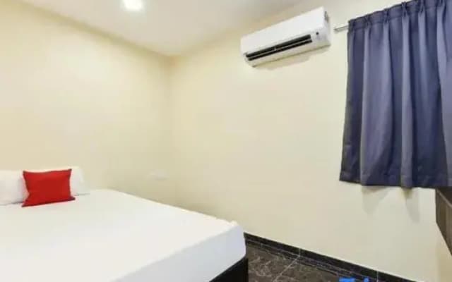 Th Hotel