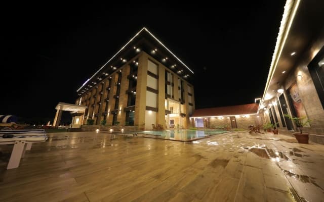 Sarovar Portico Somnath