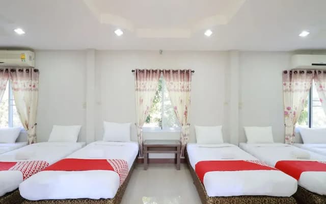 Kongsup Resort by OYO Rooms
