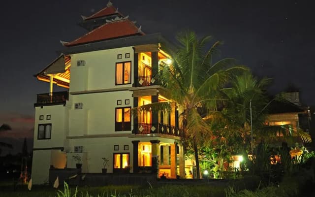 Three Dewis Guest House