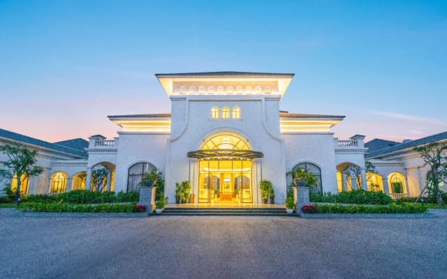 Vinpearl Ha Tinh Ocean Villas