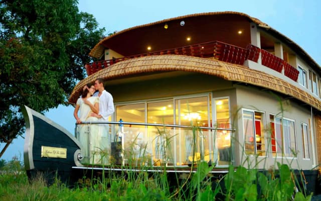 Indiavacationz Houseboats