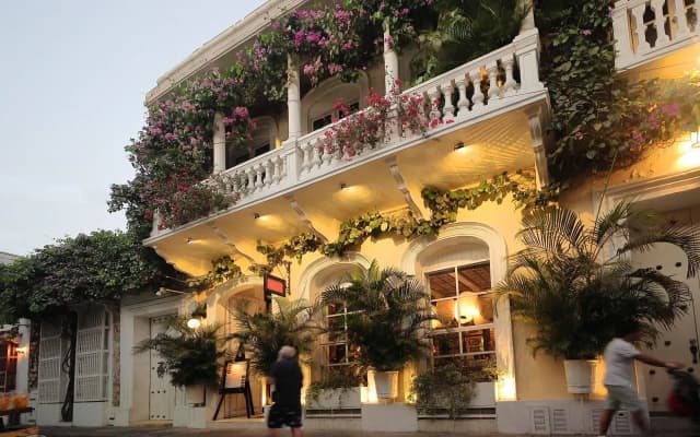 Hotel Casa Lola Deluxe Gallery
