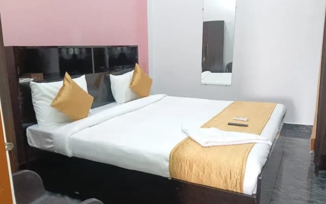 Hotel Priceless Amity University Lucknow