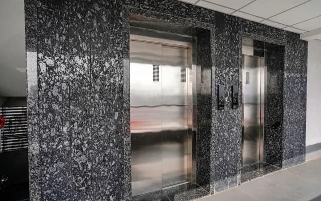 Fabhotel Sky City