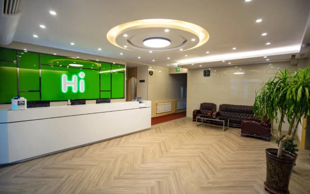 Hi Inn Zhalantun Railway Station