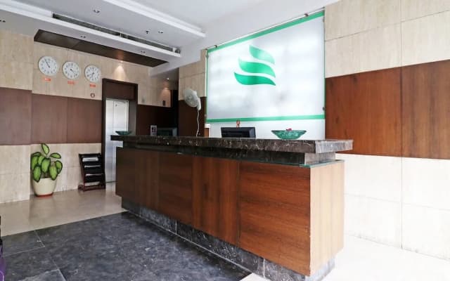 Joy Inn & Suites by OYO Rooms