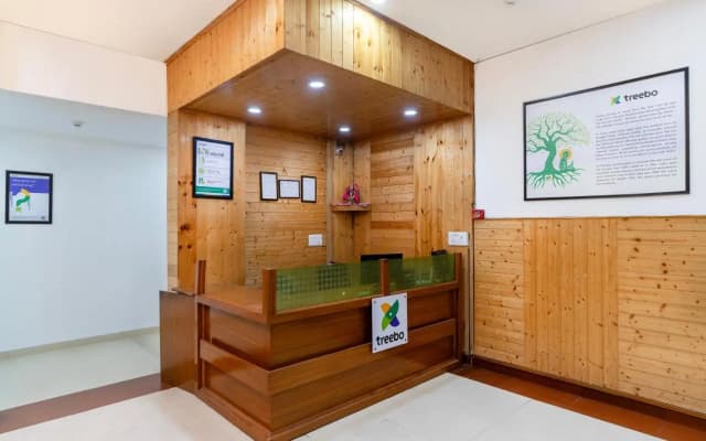 Treebo Anand The Mall Solan