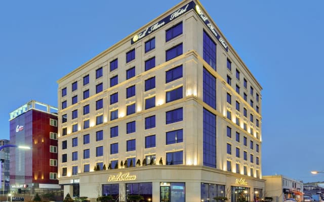 Full Moon Hotel