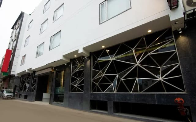 Hotel NS Delhi Airport