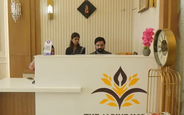The Apline Hotel Aligarh