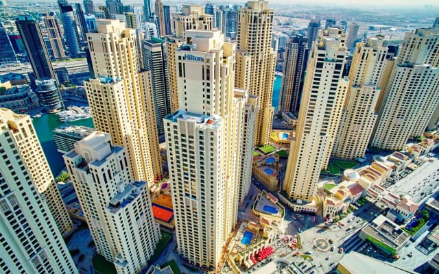 Hilton Dubai The Walk