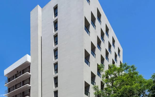 1495 Apart