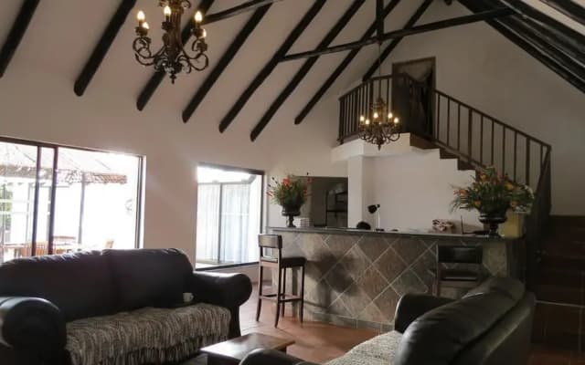 Pensao Guest Lodge