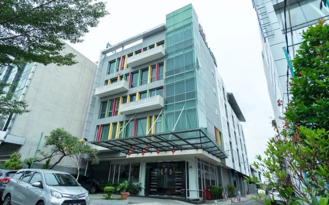 Putra Mulia Hotel
