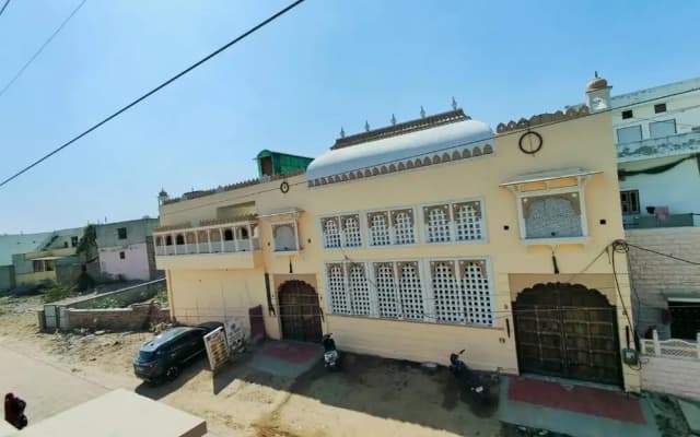 Garh Madan Heritage Hotel