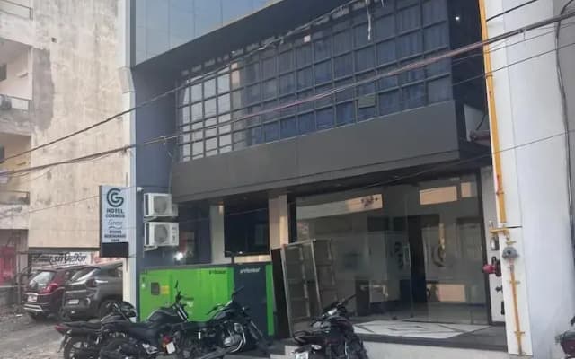 Hotel Cosmos Green