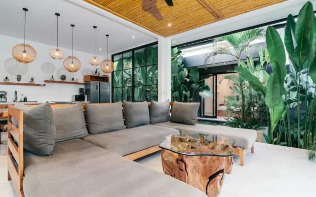 Villa Green Pearl