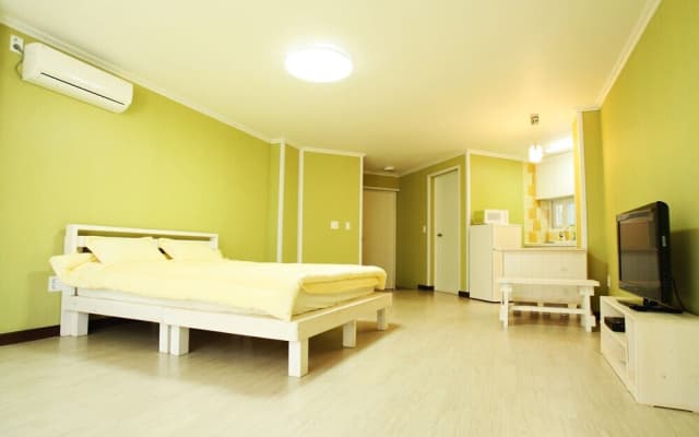 Olden Caravan n Pension (Pet friendly)