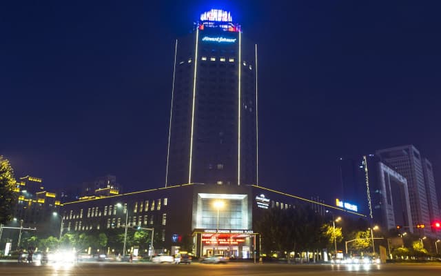 Howard Johnson Nanshan Plaza Bengbu