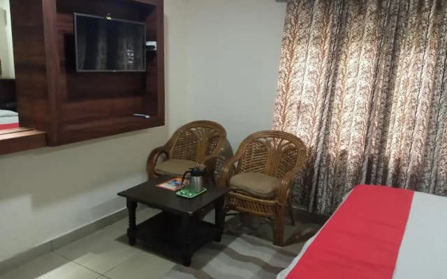 Hotel Mountain Trail By OYO Rooms