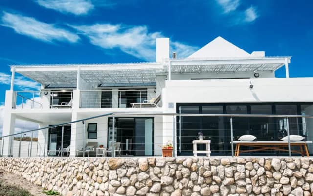 Linhof Boutique Guest House