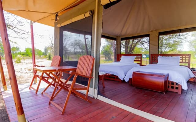 Embalakai Authentic Camp