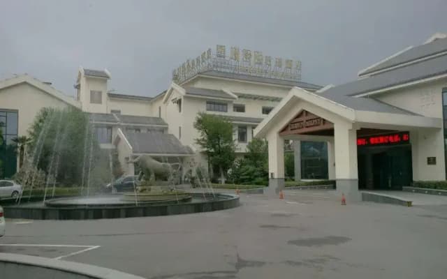 Grand Barony Hotel