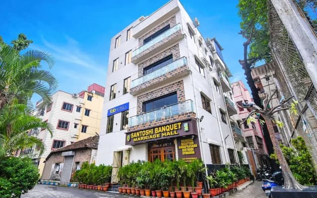 Fabhotel Santoshi