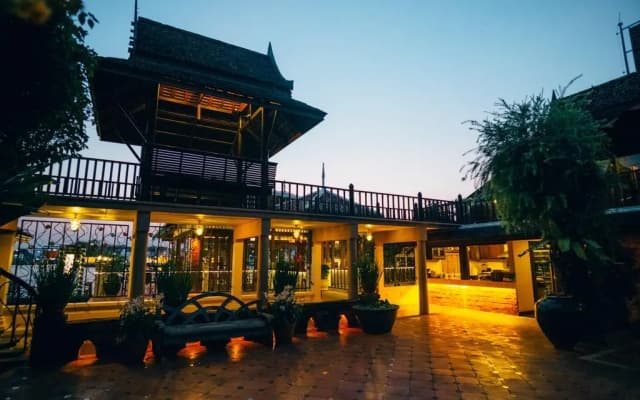 Chakrabongse Villas