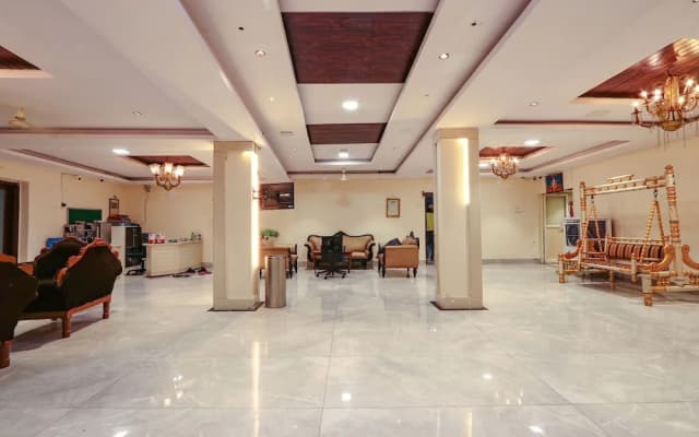 Fabhotel Maruthi Residency