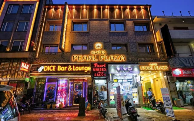 Hotel Pearl Plaza