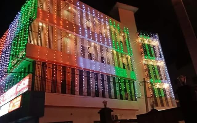 Fabhotel New Raghukul Loung