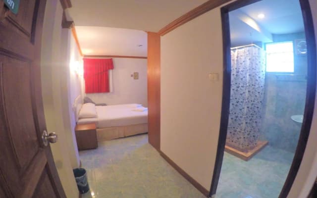 Break Point Patong Hotel