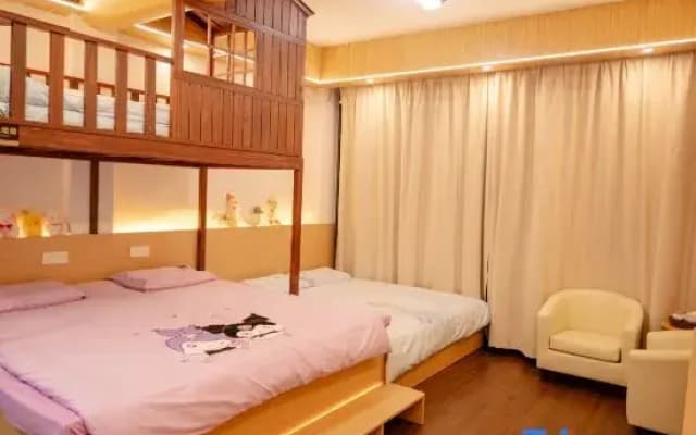 Quanzhou Tongyu Family Homestay (West Street Kaiyuan Temple)